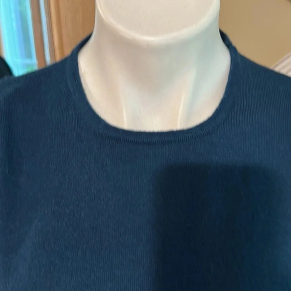 Nordstrom Town square 
WOMENS CREWNECK KNIT T-SHIRT - Picture 4 of 7